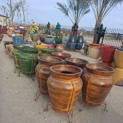 🌺POTTERY 🌴 BIRDBATHS 🐦Flowers🌹Metal Yard Art 💐