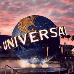 Universal Studios tickets 🎟️