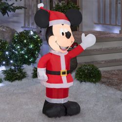 Mickey Mouse Christmas Inflatable 
