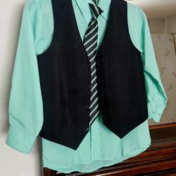 Boys  8  years 3 pieces