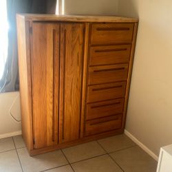 Wooden Storage Dresser 