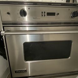 Viking Electric Convection Wall Oven