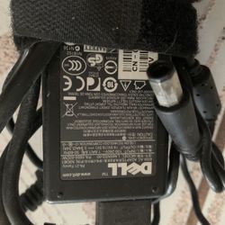 Dell Adapter 19.5v