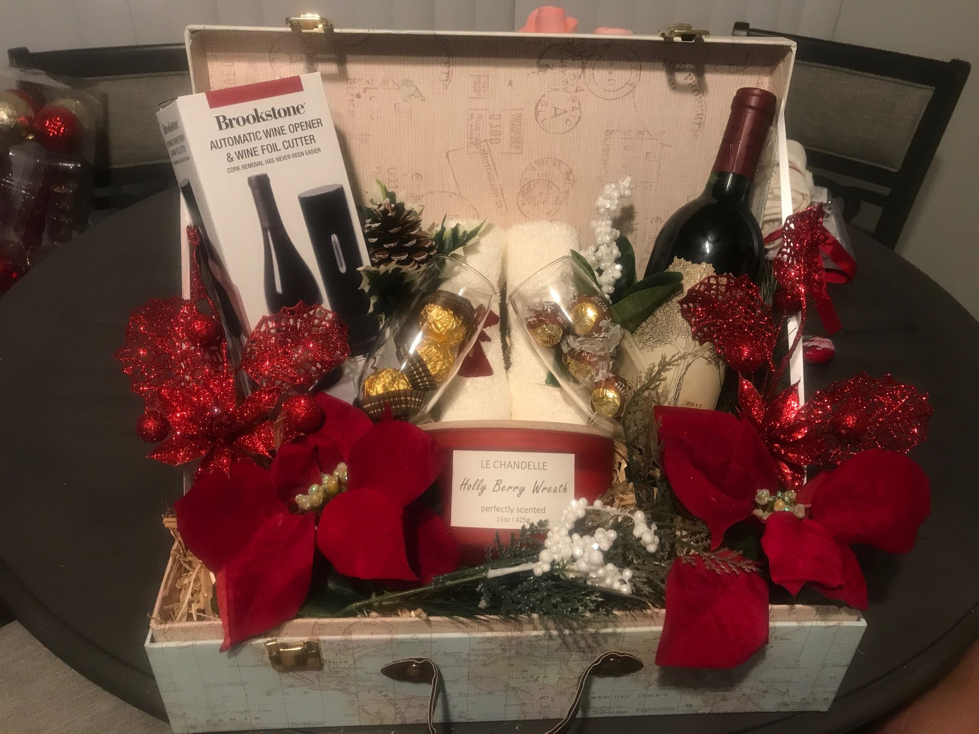 Customized wine & liquor gift boxes/basket