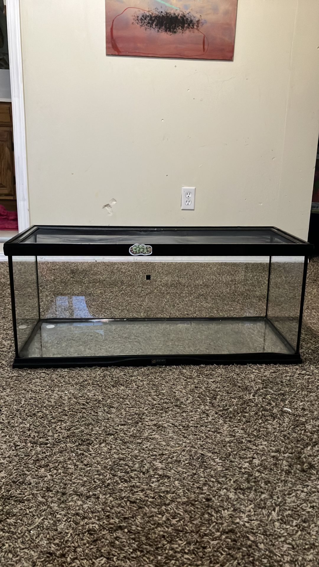 40 gallon zoo med reptile tank/terrarium. Clean.