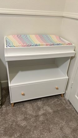 White Baby Changing Table with Drawer
