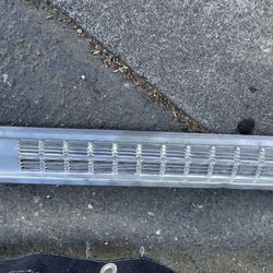 Aluminum Continuous Soffit Vent 