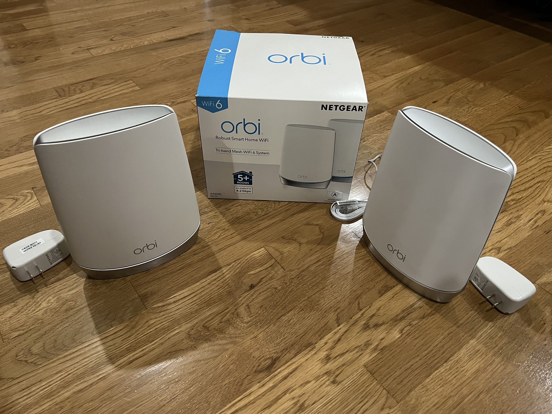 Orbi 750 Series Tri-Band WiFi 6 Mesh System, 4.2Gbps, Router + 1 Satellite