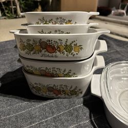 5 Casserole Dish, 1 With Lid