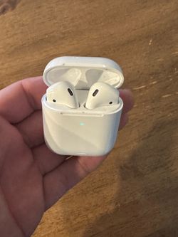 Apple AirPods