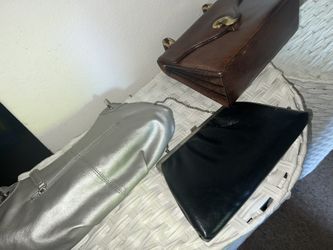 Hand & Shoulder Bags