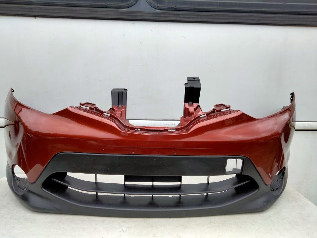 2017 2018 2019 NISSAN ROGUE SPORT FRONT BUMPER COVER OEM USED RED COLOR GOOD