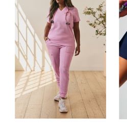 Fabletics Pink Marshmallow Scrub Set