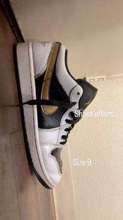 Air Jordan 1 low gold swoosh