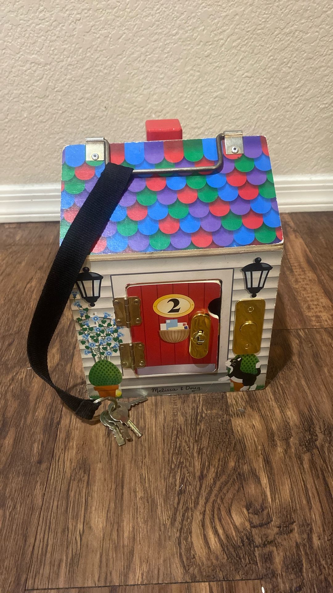 Melissa & Doug Wooden Doorbell House – With Working Keys