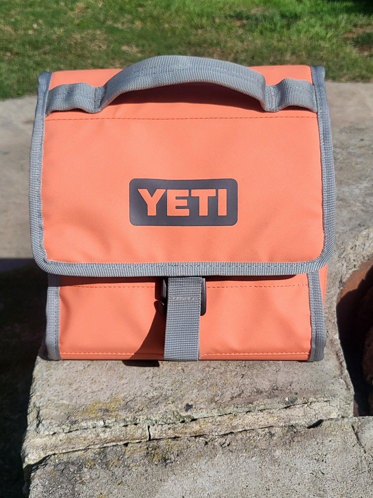 Yeti Daytrip Cooler