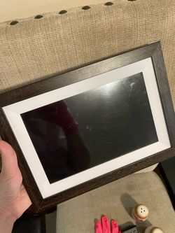 Frameo 10.1 Inch WiFi Digital Picture Frame with Frameo App, IPS Touch Screen HD Electronic Digital Photo Frame