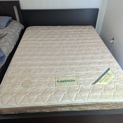 Queen size mattress frame