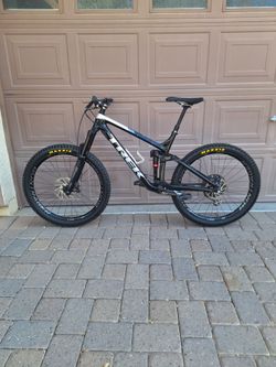 TREK REMEDY 9.8 CARBON 27.5 INCH FULL SUSPENSION MOUNTAIN BIKE