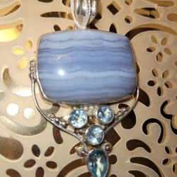 New Chunky Blue Lace Agate Blue Topaz Pendant 925