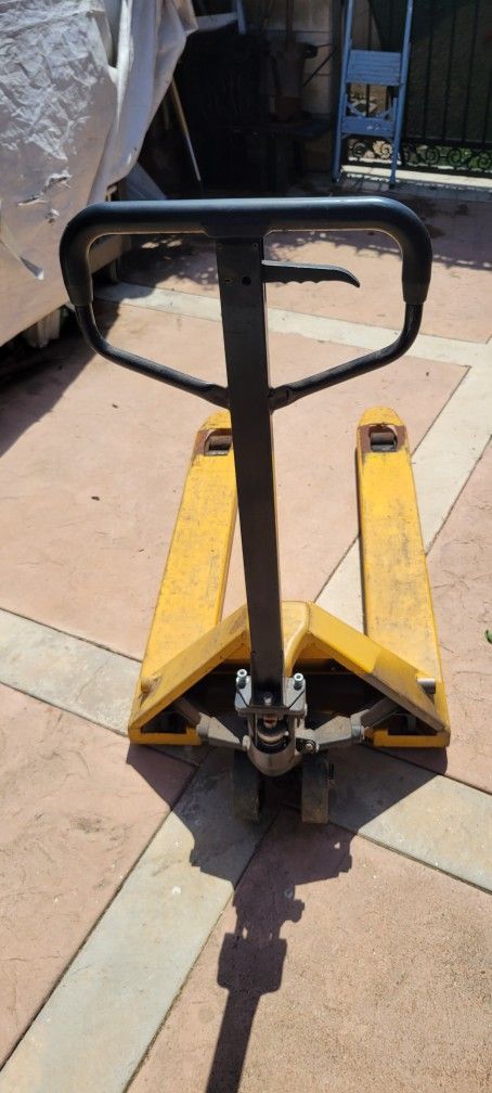 Pallet Jack Read Description