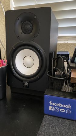 Yamaha HS5 Studio Speakers