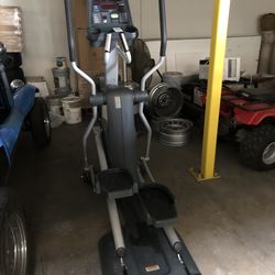 Star Trac Crosstrainer