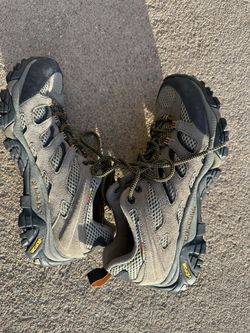 Merrell Moab 2 Vent Hiking Shoes