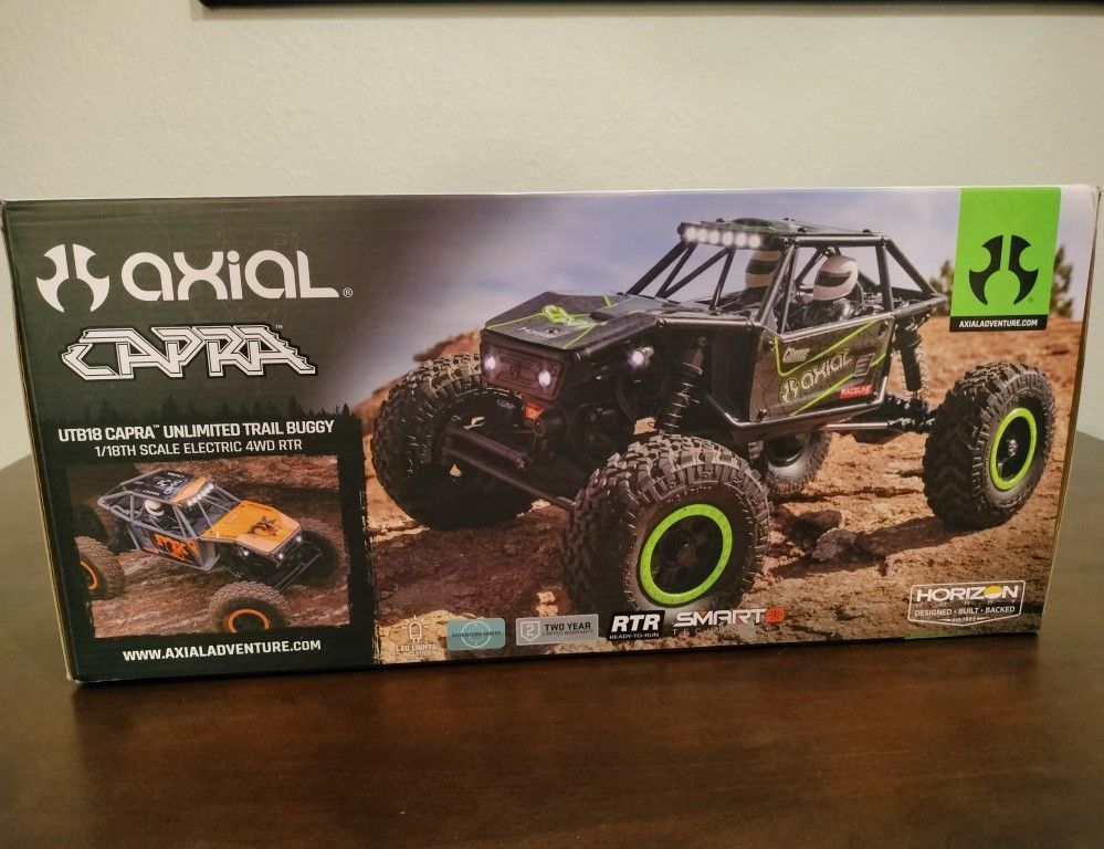 Axial RC Crawler UTB18 Capra -Orange Grey
