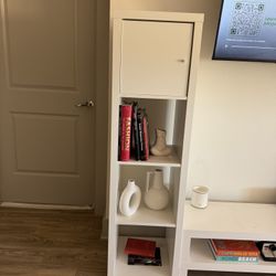 Set Of 2 Bookshelves 
