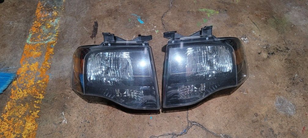 Headlight Assembly