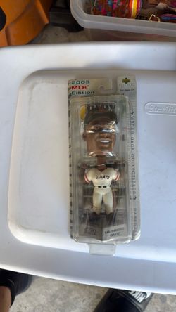 Bobble head