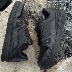 Louis Vuitton Trainers (Black) Size 9 Men