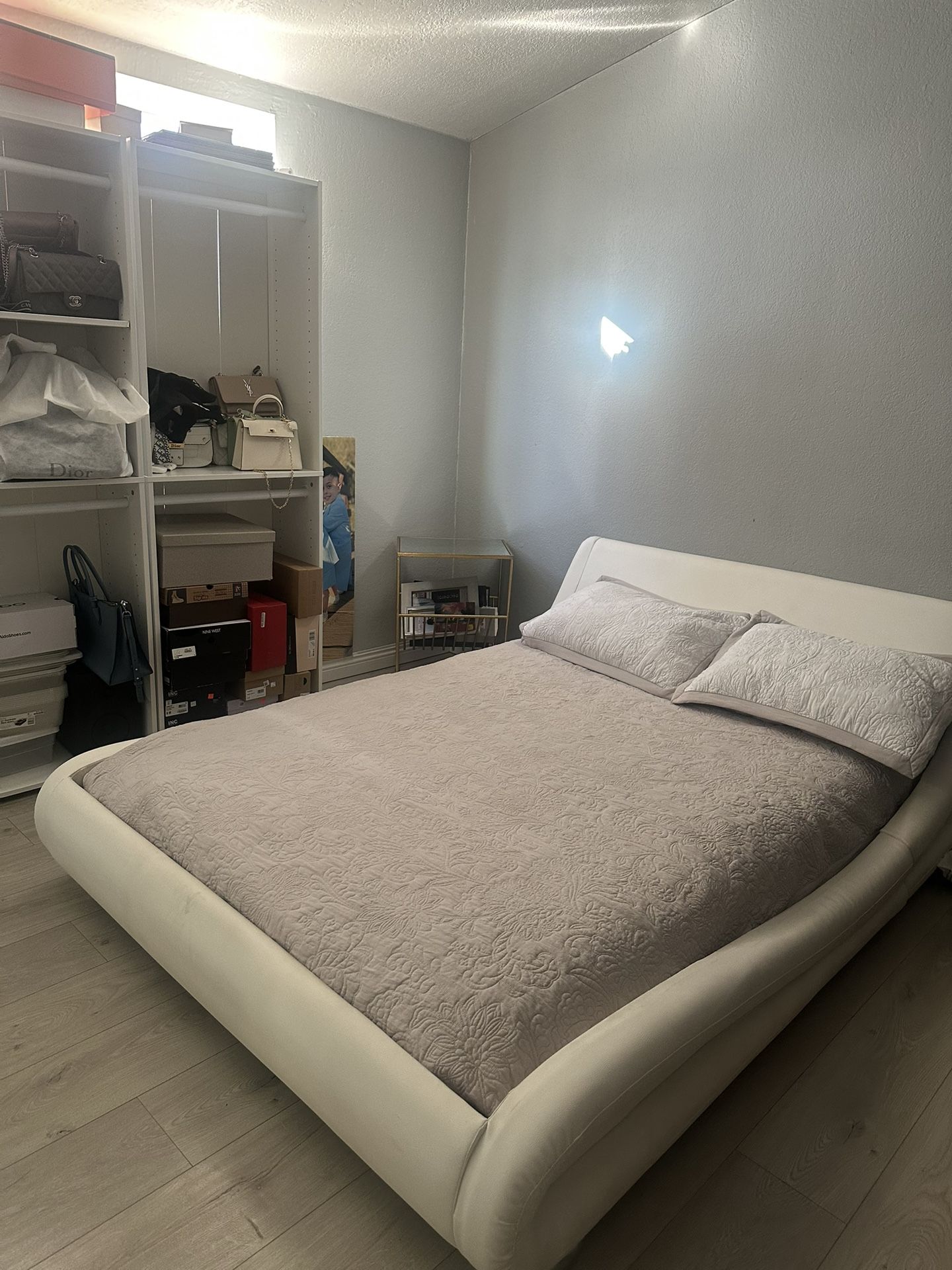 Lo Frame Bed With Mattress