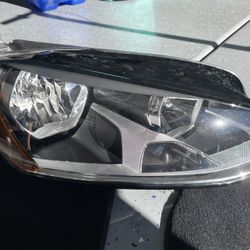 2016 VW Headlights 