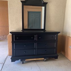 Dresser Black 6 Drawers Wood With Matching Mirror 