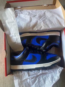 Nikes dunks
