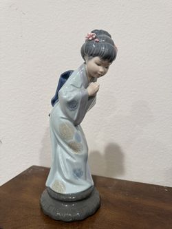 Lladro ( Sayonara)
