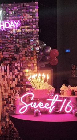 Pink Sweet 16 Party decorations 