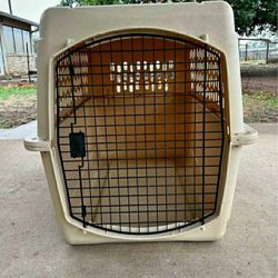 Bargain Hound Extra Large Dog Crate In Awesome Condition