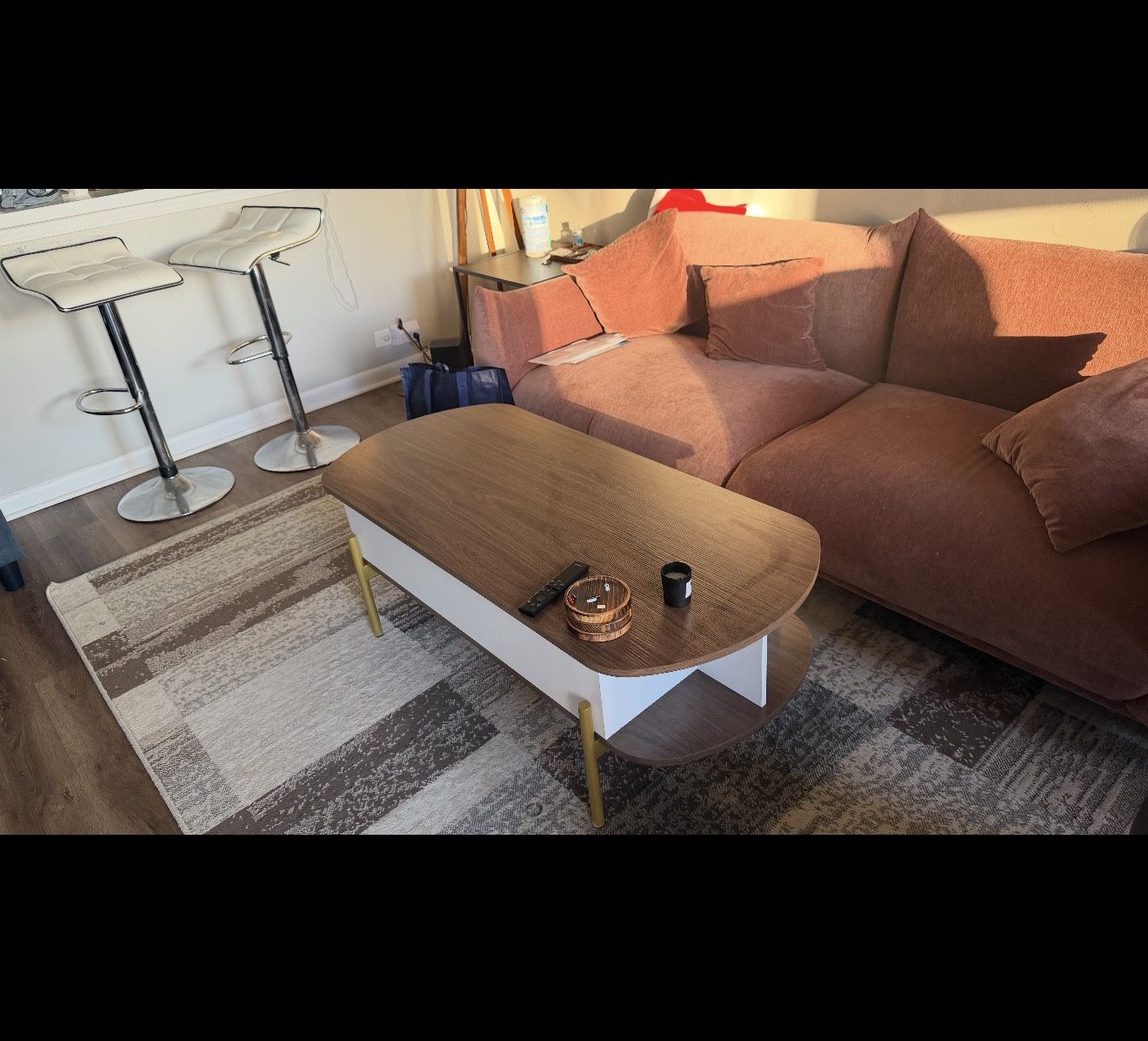 Oval Coffee Table