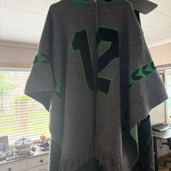 Number 12 Vintage SEAHAWKS Gear