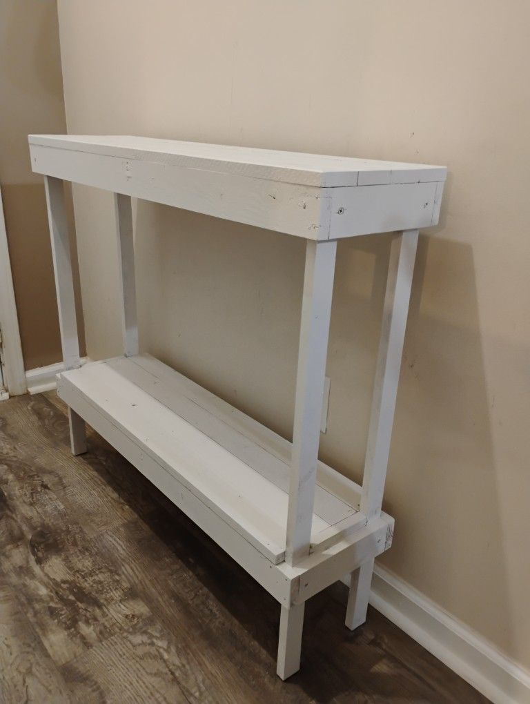 🤍 Slim White Entryway Table – $40 OBO
