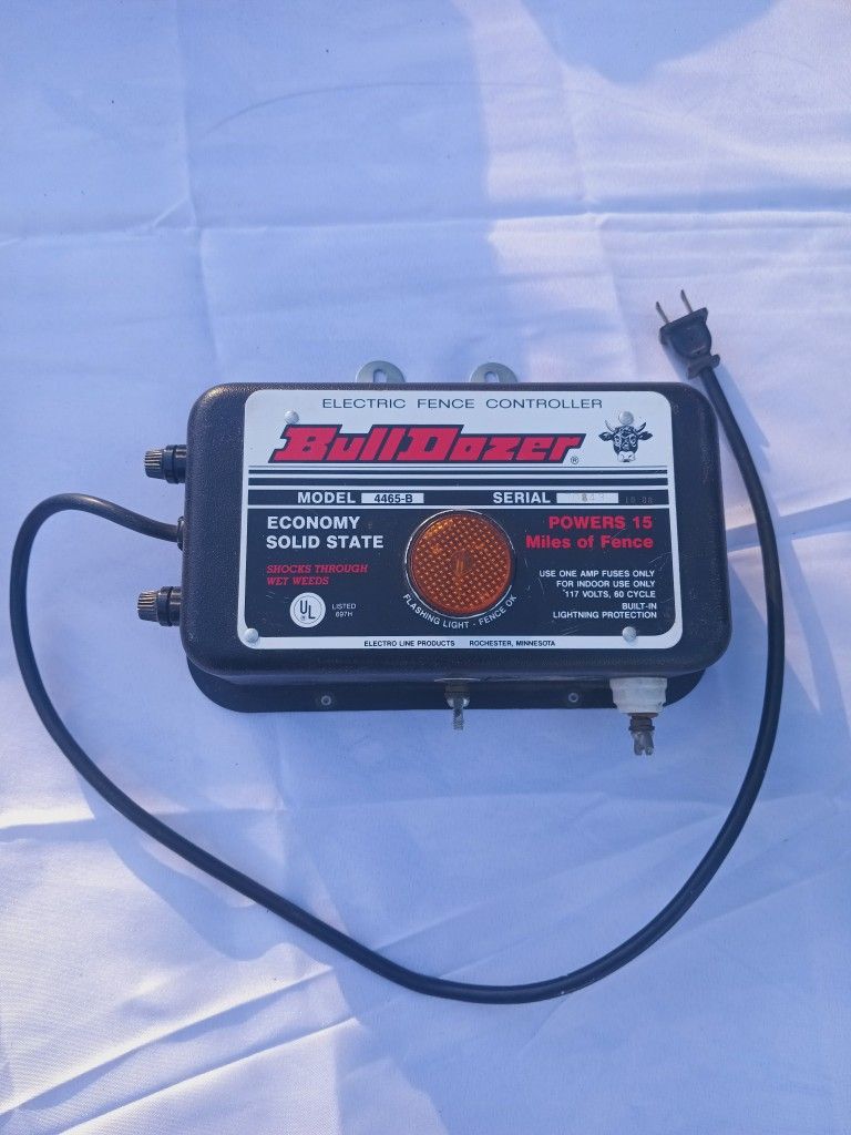 Electric Fence Bull Shocker