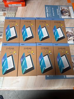 Amazon Kindle Kids 16GB (2024 model) - If it breaks, we will replace it, includes ad-free books and cover, with glare-free display, fast page turns -
