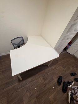 White L-Shaped Corner Desk & chair set