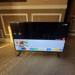 40” Samsung UHD 4K TV
