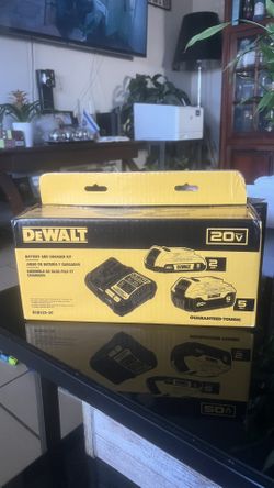 DeWalt Battery Combo 5AH And 2AH With Charger.