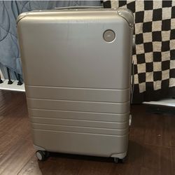 Monos Hybrid Check-In Medium Suitcase & Cover 