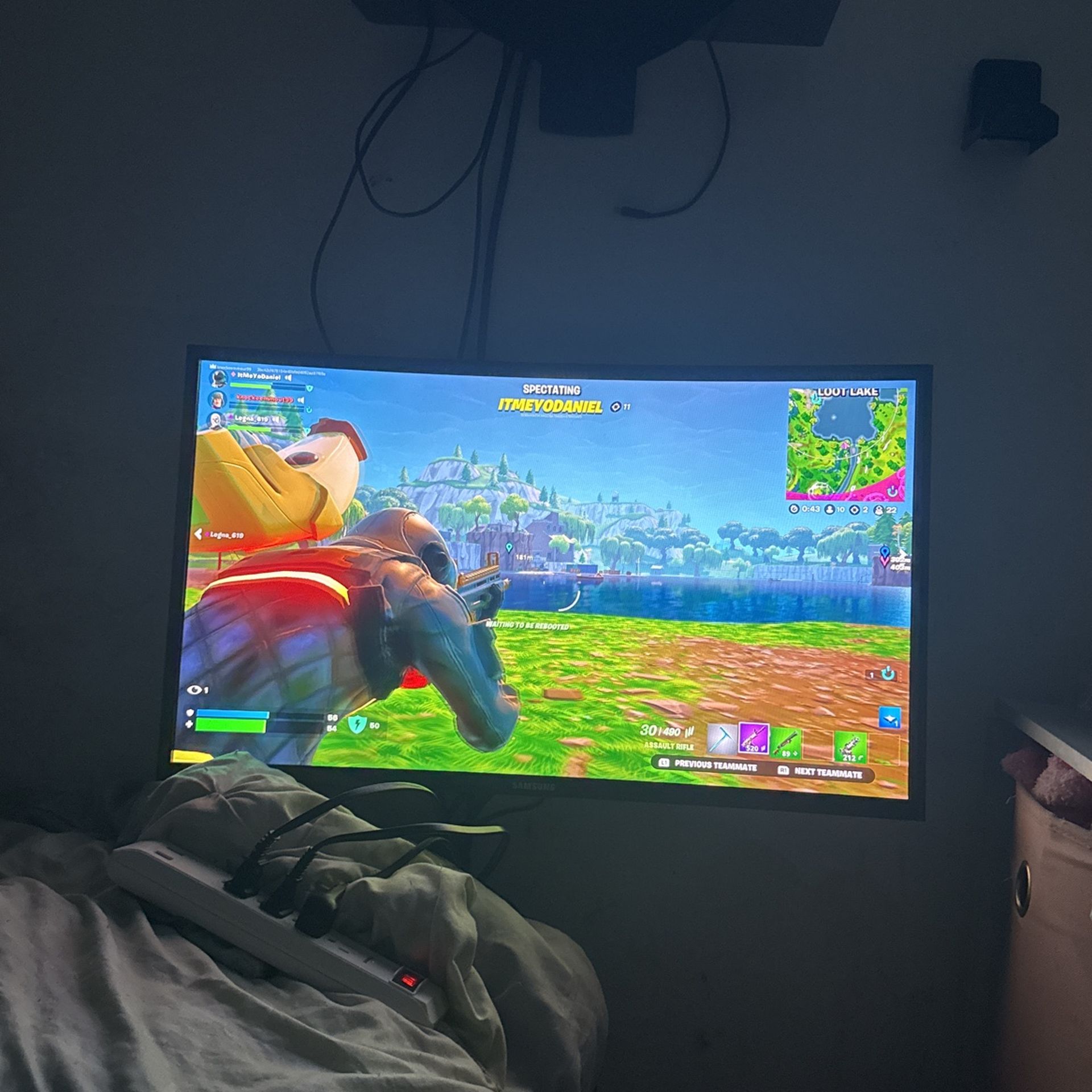 Samsung 27 “ Curved Monitor